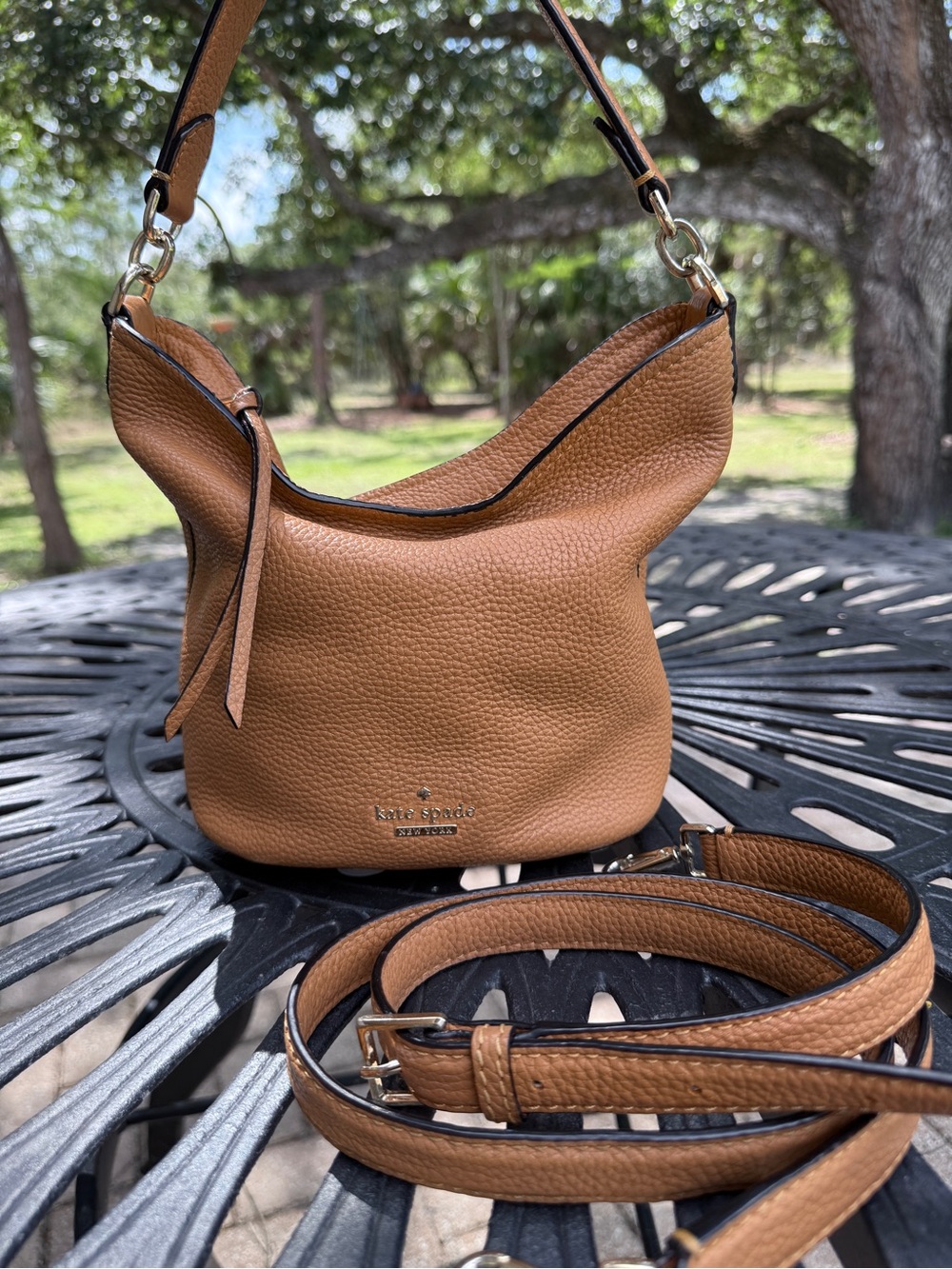 Kate Spade Zippy Convertible Crossbody Bag Warm Gingerbread Pebbled Leather